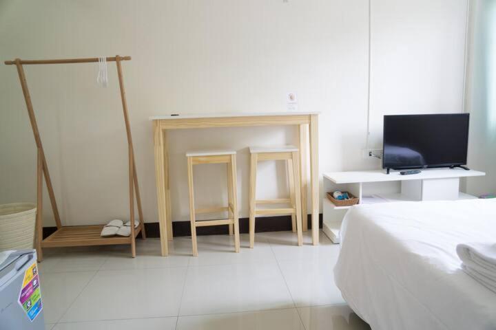 Baan Ploy Inn 2 チエンマイ エクステリア 写真